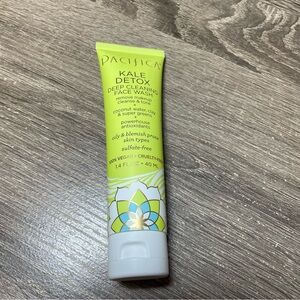 Pacifica Kale detox deep face wash 1.4 fl oz for oily/blemish prone skin types